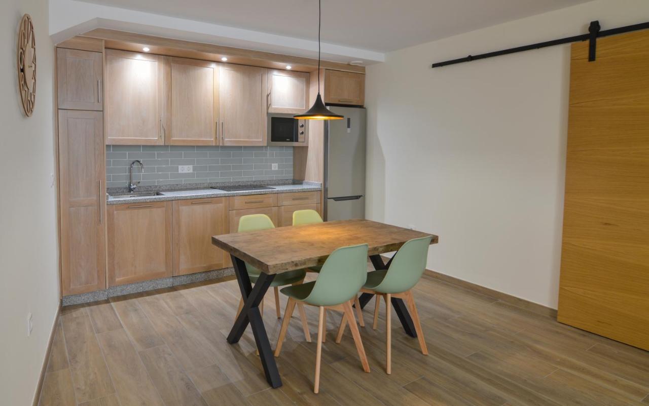 Apartamentos Turisticos Hornillo Caces المظهر الخارجي الصورة